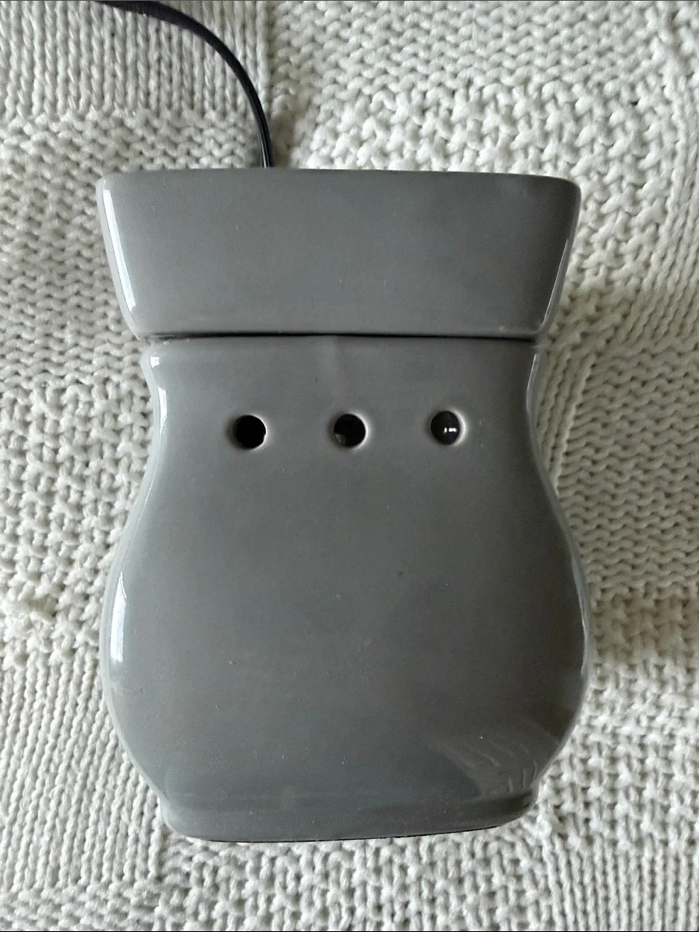 Scentsy Classic Curve Gloss Gray Wax Warmer Retired 52200